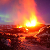 火山唯美QQ头像图片