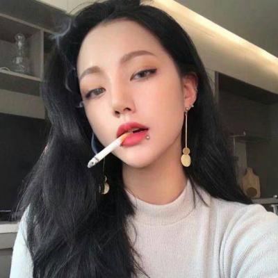 女生酷酷的拽拽的头像图片