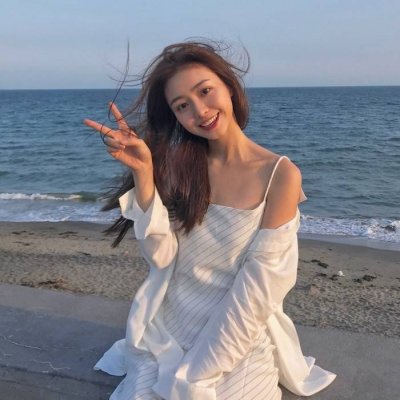 女生唯美浅蓝色高清头像图片