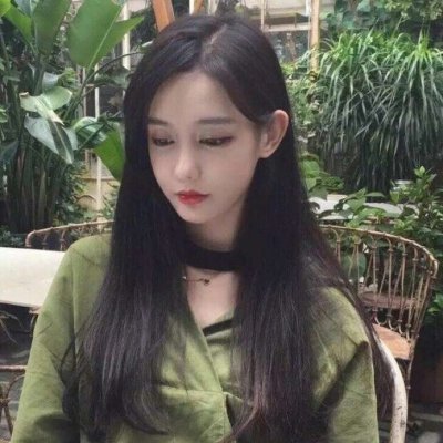 绿色系小众女头