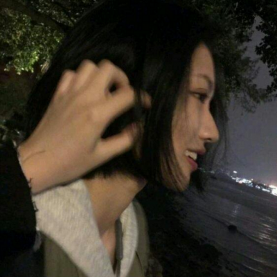 高冷伤感霸气迷人头像女