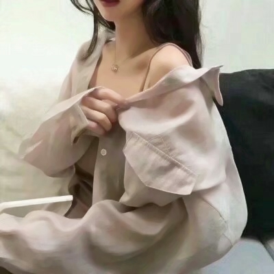 部位身段高清真人头像女